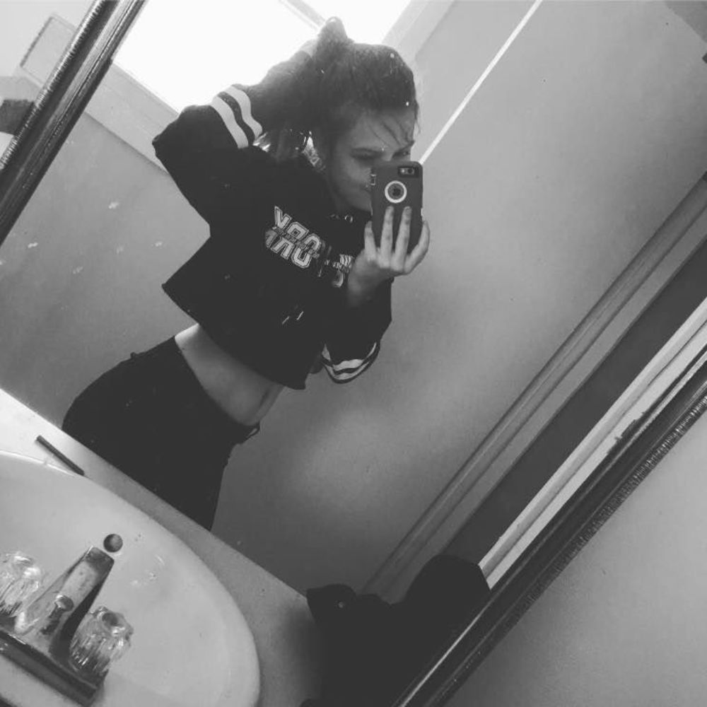 Meet your Posher, Jasmine